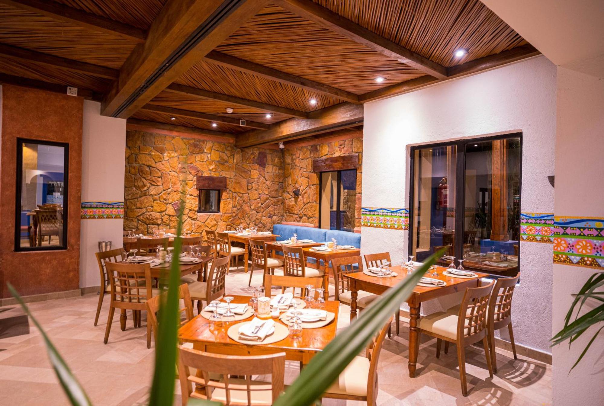 Marina Lodge At Port Ghalib Exterior foto