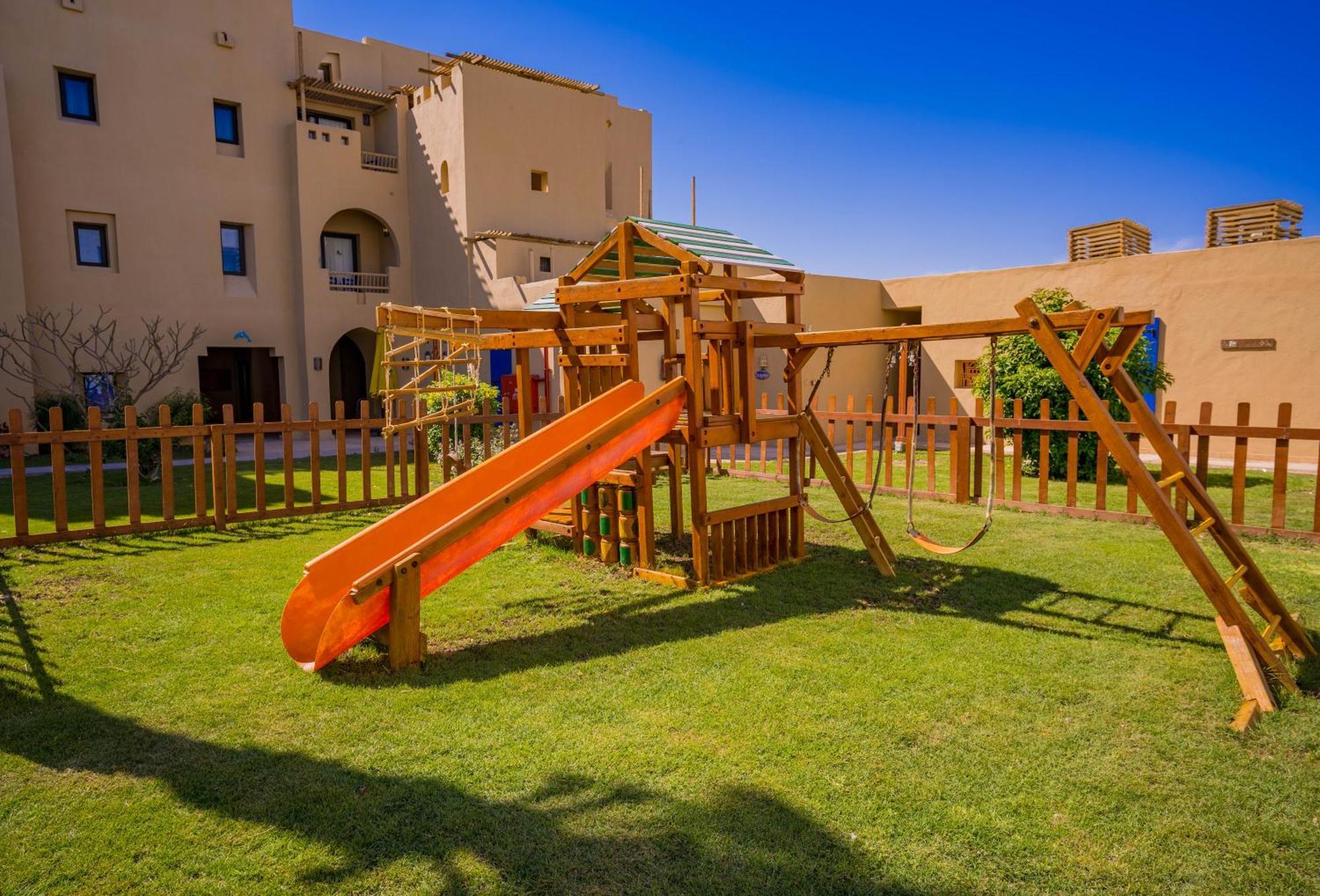 Marina Lodge At Port Ghalib Exterior foto