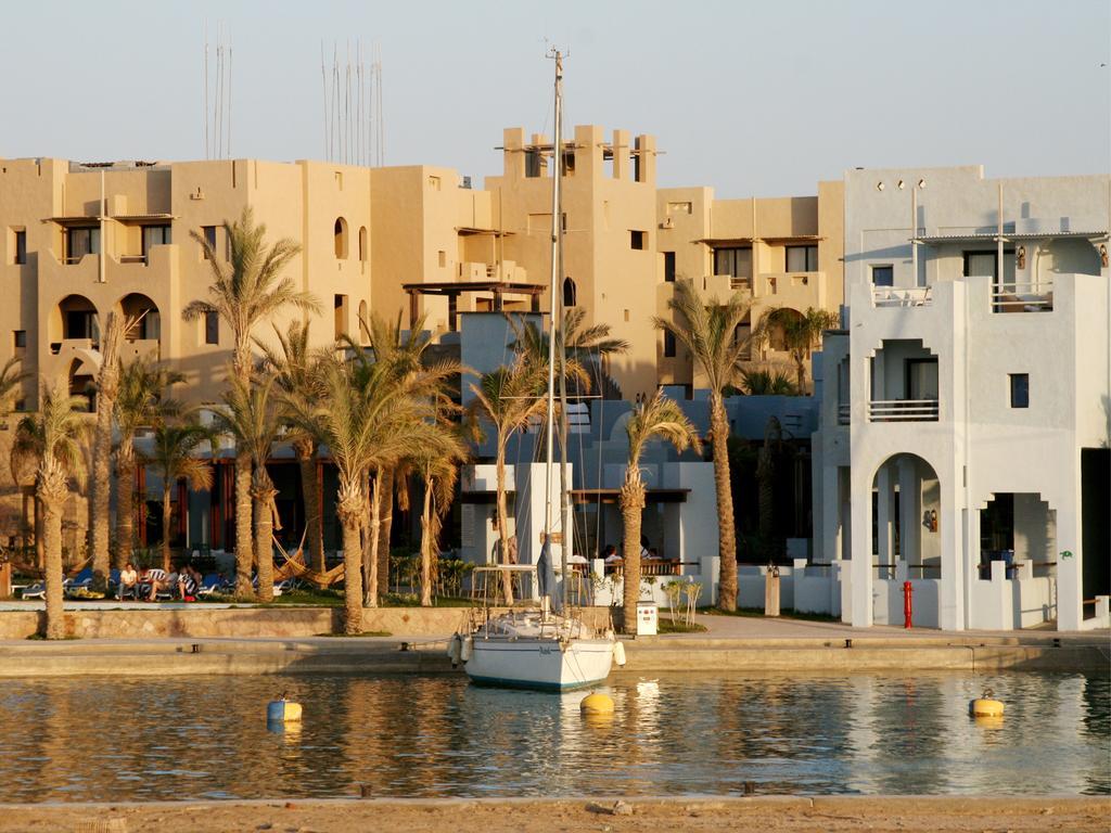 Marina Lodge At Port Ghalib Exterior foto